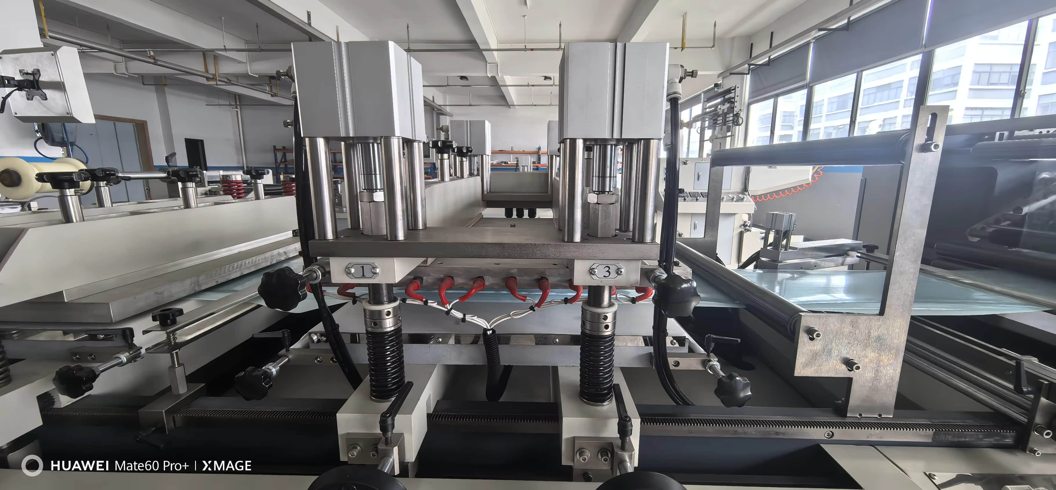 의료용 멸균 파우치 제작기 | 고속 의료 포장 장비 의료용 멸균 파우치 제작기 | 고속 의료 포장 장비