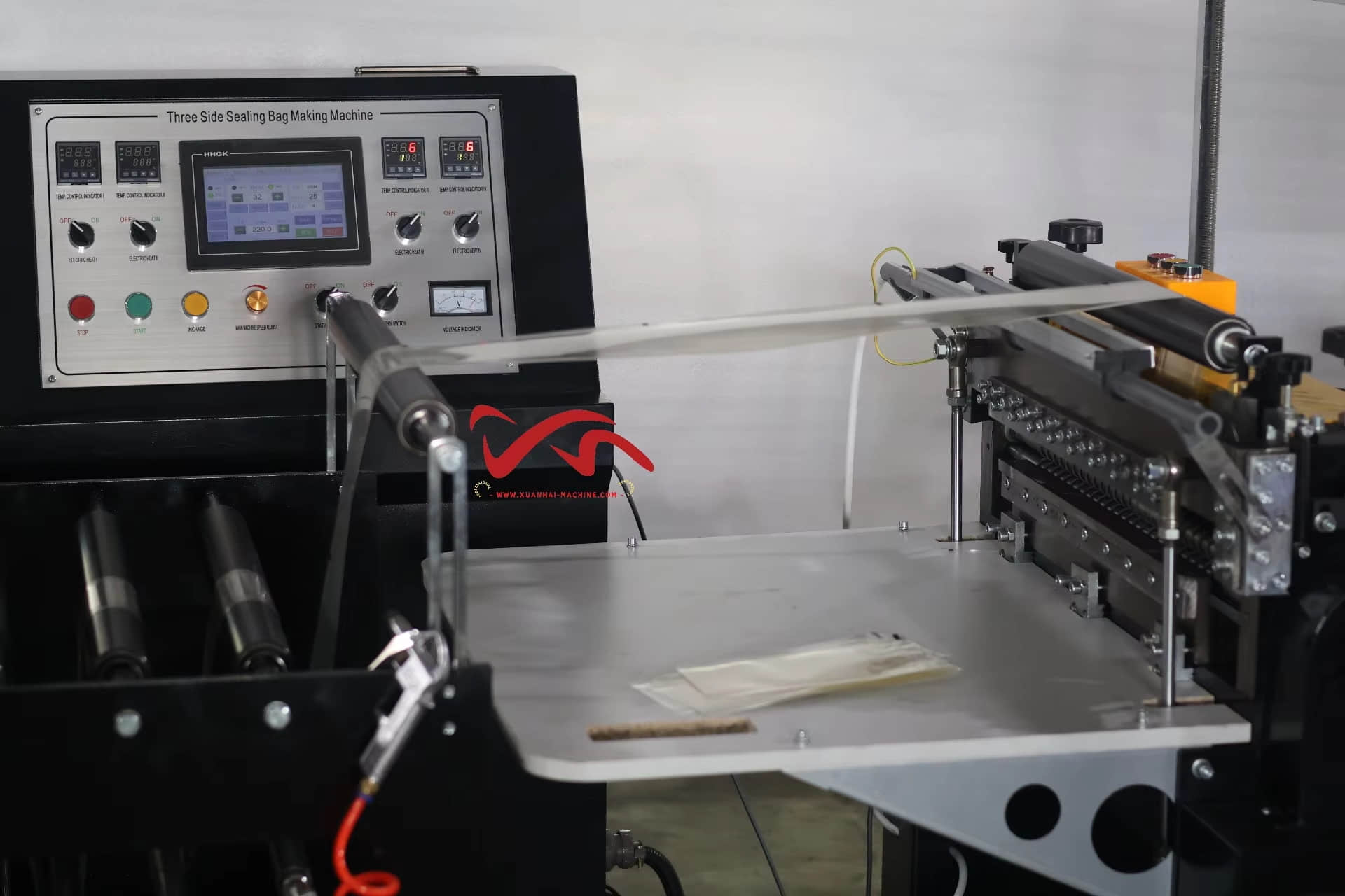 파우치 제조기 - 3면 밀봉 SBF 500 파우치 제조기 - 3면 밀봉 SBF 500