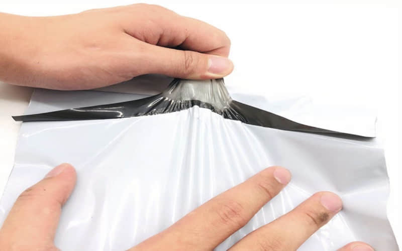 완전 자동 고속 2채널 퇴비화 가능 PE 택배 봉투 제조기 (접착 테이프 포함) 완전 자동 고속 2채널 퇴비화 가능 PE 택배 봉투 제조기 (접착 테이프 포함)