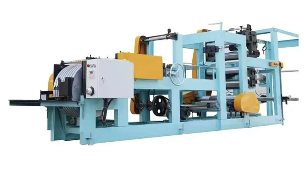 과일 보호용 봉투의 두 가지 디자인(칼자루형과 납작한 입구형)과 과일에 적용하는 방법