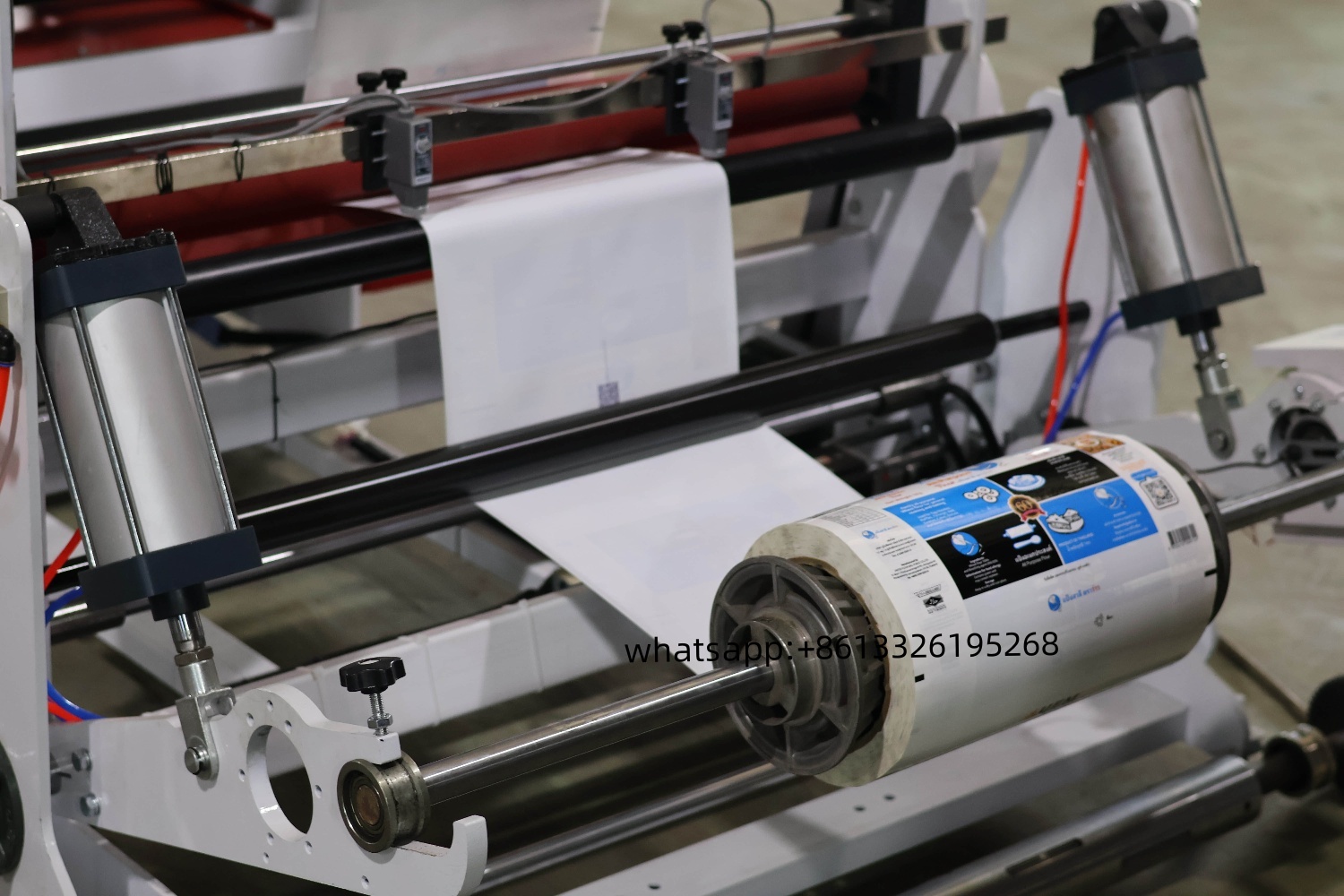 랩씰 센터씰 파우치 제조기 - 서보 구동 방식의 고속 솔루션